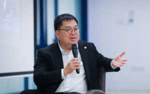 Hoàng Nam Tiến